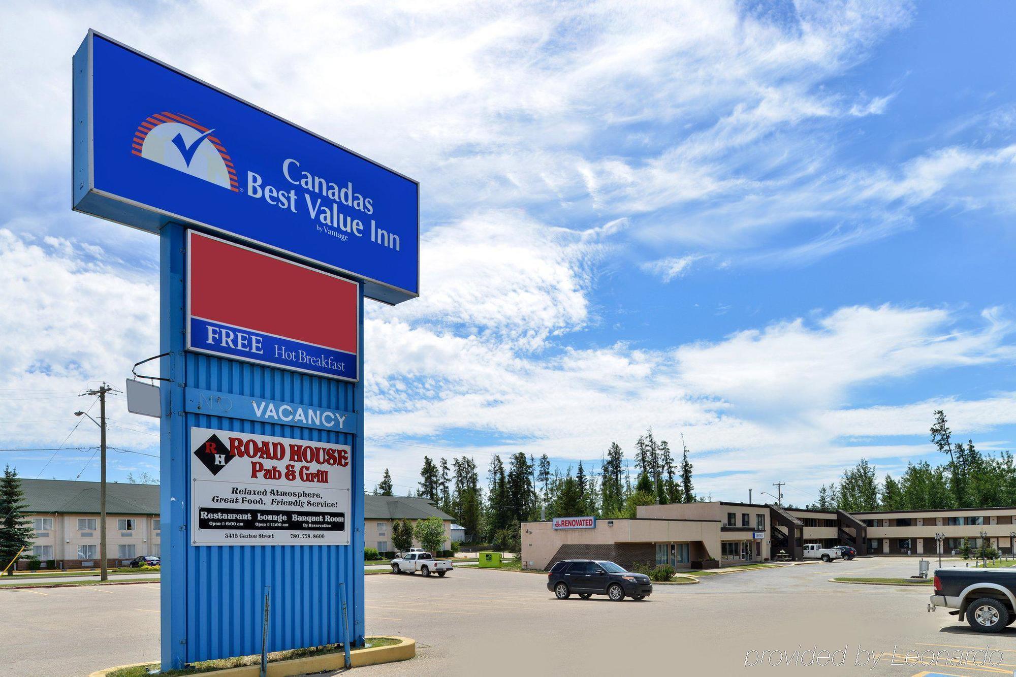 Canadas Best Value Inn Whitecourt Exterior photo